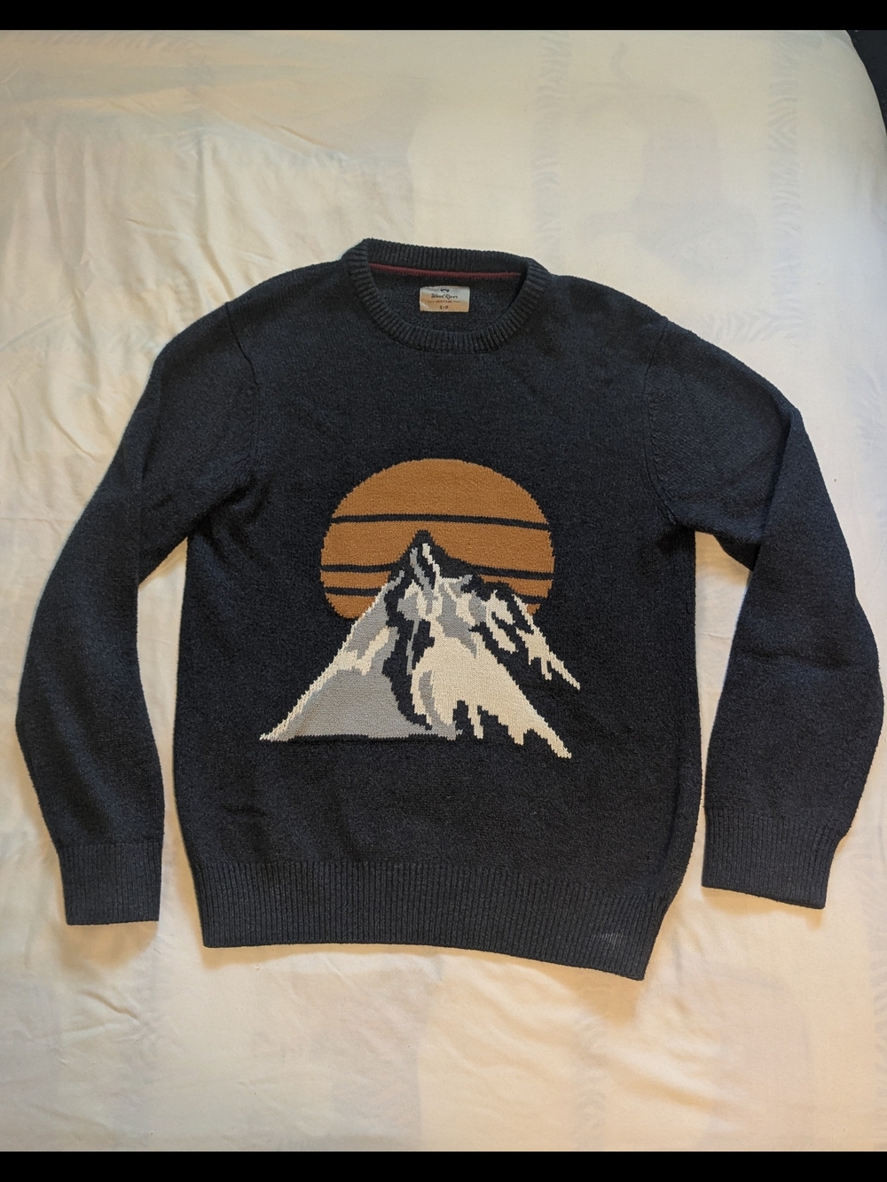 Dark Grey Wind River Mountain Graphic Crewneck Sweater